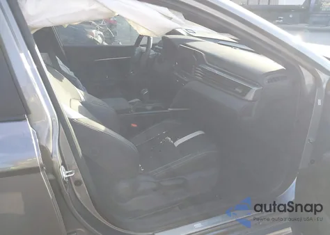 2025 Toyota Camry Se z USA, uszkodzony, nr VIN 4T1DAACK0SU583078